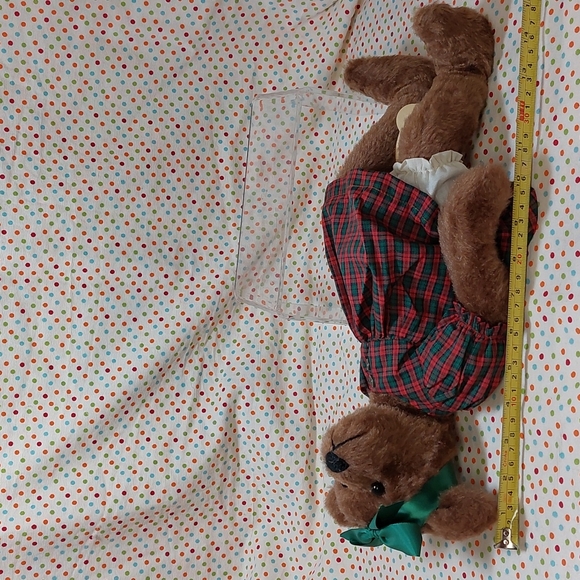 BearlyThere Inc. Christmas Collectable Bear - Picture 9 of 10